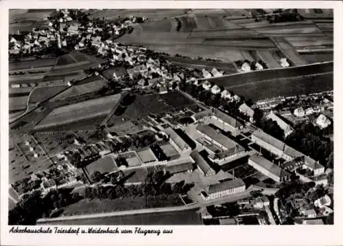 Ak Triesdorf Weidenbach in Mittelfranken, Fliegeraufnahme, Ackerbauschule