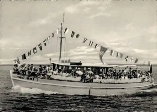 Ak Ostseebad Heiligenhafen in Holstein, Fahrgastschiff Hai, Kapitän Willy Freter