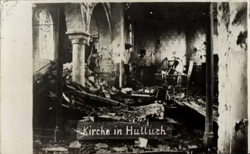 Foto Ak Hulluch Pas de Calais, Zerstörte Kirche, Innenansicht, Kriegszerstörungen, I. WK