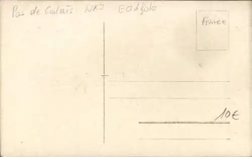 Foto Ak Hulluch Pas de Calais, Zerstörte Kirche, Innenansicht, Kriegszerstörungen, I. WK