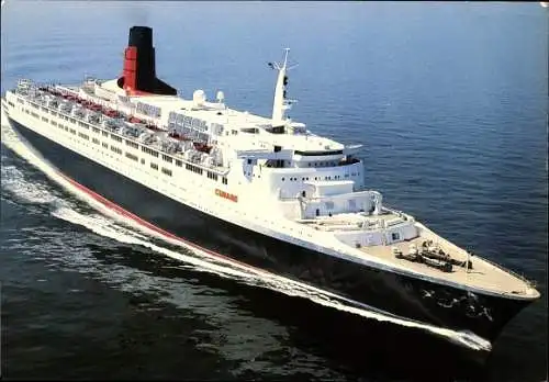 Ak Cunard Line, Steamship Queen Elizabeth 2, Dampfschiff