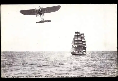 Ak Traversée de la Manche, Blériot passe en vue d'un voilier