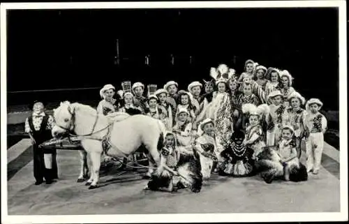 Ak C.H. Schäfers Zirkus Stadt Liliput, München Solln, Memlingstraße 11, Pony, Gruppenbild