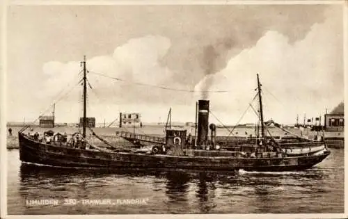 Ak Ĳmuiden Velsen Nordholland, Trawler Flandria, Fährschiff in Hafennähe, Dampfer