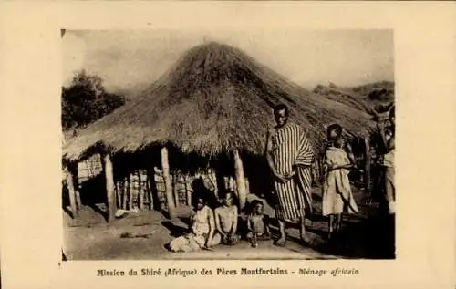 Ak Malawi, Mission du Shiré des Prères Montfortains, Ménage africain, Anwohner vor ihrer Hütte