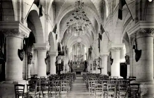 Ak Pomerol Gironde, Innenraum der Kirche