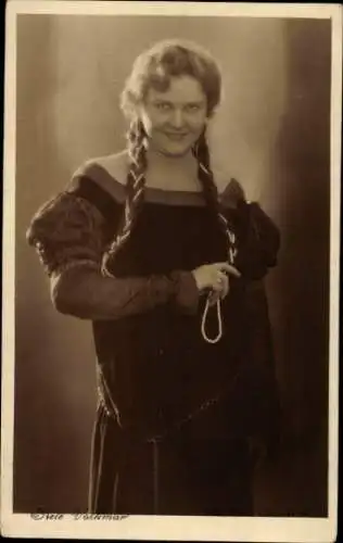 Ak Schauspielerin Grete Volkmar, Portrait