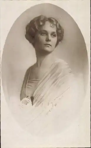 Ak Schauspielerin Margit Suchy, Portrait, 1915