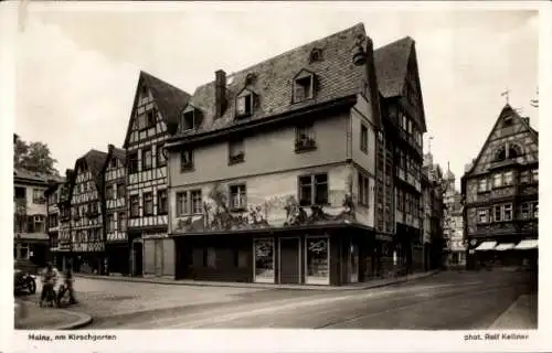 Ak Mainz in Rheinland Pfalz, Am Kirschgarten, Straßenpartie, Wandgemälde