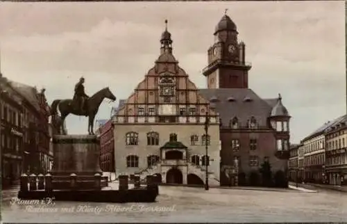 Ak Plauen im Vogtland, Rathaus mit König Albert Denkmal