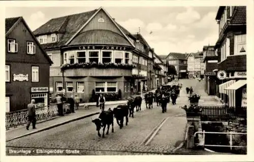 Ak Braunlage im Oberharz, Elbingeröder Straße, Rinder, Passanten, Cafe Junker