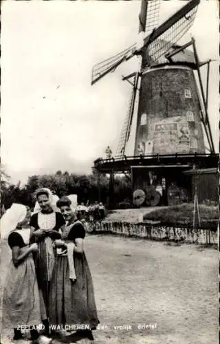 Ak Walcheren Zeeland, Molen, Frauen in Tracht