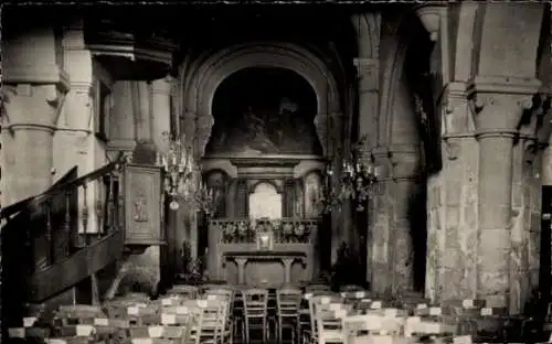 Ak Villennes sur Seine Yvelines, Innenraum der Kirche