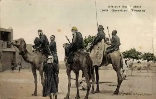 Ak Timbuktu Tombouctou Mali, portrait, gurriers Touareg, chameaus