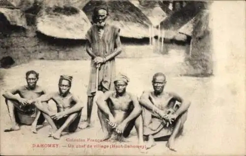 Ak Dahomey Benin, ein Dorfvorsteher