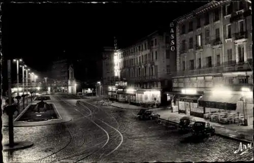 Ak Marseille Bouches du Rhône, Quai des Belges, Nacht