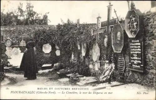 Ak Ploubaznalec Cotes d'Armor, Friedhof, le mur des Disparus en mer