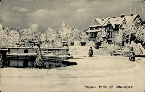 Ak Viersen in Nordrhein Westfalen, Rathausplatz im Winter