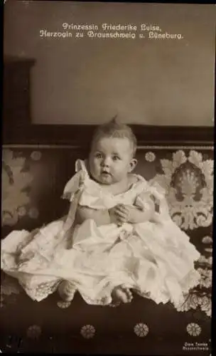 Ak Prinzessin Friederike Luise, Herzogin zu Braunschweig und Lüneburg, Kinderportrait