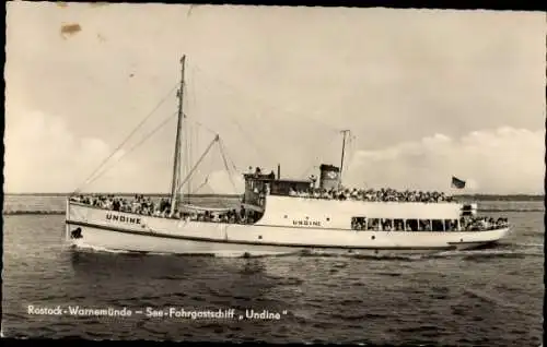 Ak Rostock Warnemünde, Seefahrgastschiff Undine