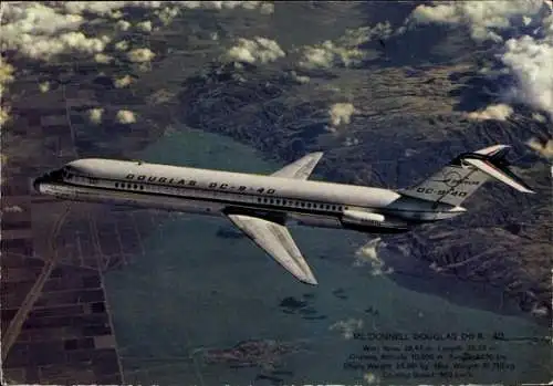 Ak Passagierflugzeug, McDonnell Douglas DC 9-40