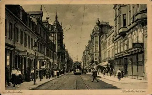 Ak Saarbrücken im Saarland, Bahnhofstraße, Straßenbahn, Passanten