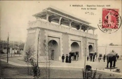 Ak Marseille Bouches du Rhône, Kolonialausstellung 1906, Porte de l'Annam, Elefantenstatuen