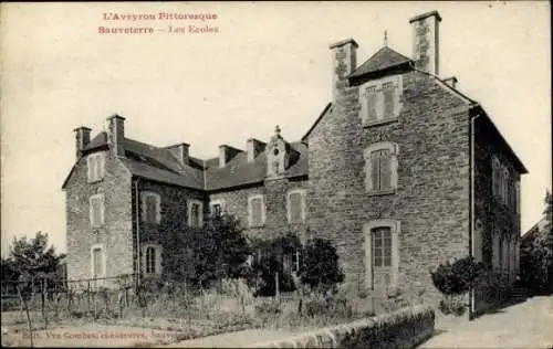 Ak Sauveterre Aveyron, Schulen