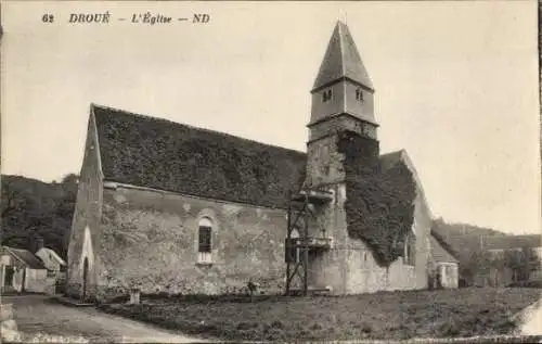 Ak Droue, Eglise