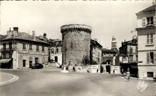 Ak Périgueux Dordogne, Rond-Point du Cours Fenelon, Tour Mataguerre, Cathedrale St-Front