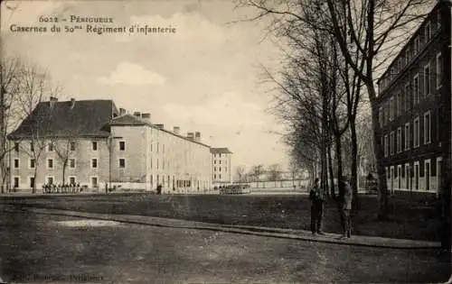 Ak Périgueux Dordogne, Kaserne des 50. Infanterieregiments