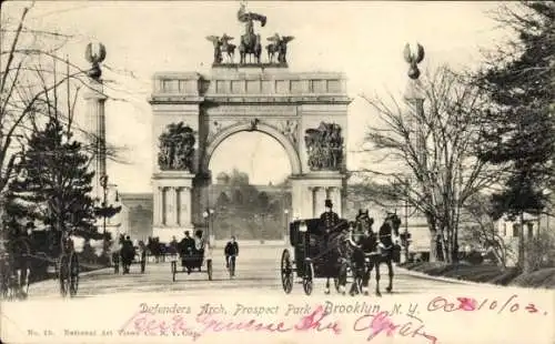 Ak Brooklyn New York, Defenders Arch, Prospect Park, carriages