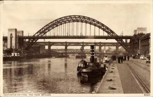 Ak Newcastle upon Tyne England, Die vier Brücken