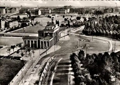 Ak Berlin Tiergarten, Brandenburger Tor, Berliner Mauer