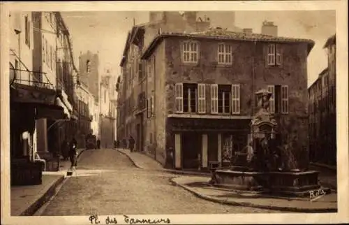 Ak Aix en Provence Bouches du Rhône, Place des Tanneurs, Brunnen