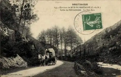 Ak Mur de Bretagne Côtes-d’Armor, Vallee de Poulancre, Le Petit Bois, Kutsche