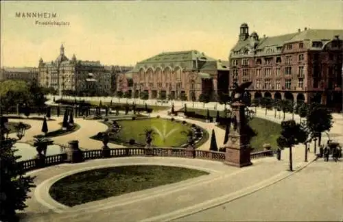 Ak Mannheim, Straßenpartie mit Blick auf den Friedrichsplatz, Pferdekutsche