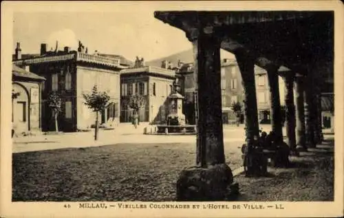 Ak Millau Aveyron, Vieilles Colonnades, Rathaus