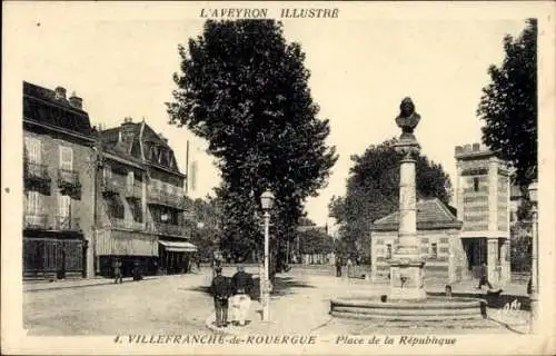 Ak Villefranche de Rouergue Aveyron, Platz der Republik, Denkmal