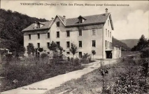 Ak Le Doubs de Vermondan, Villa des Fleurs, Bahnhof für Schulkolonien