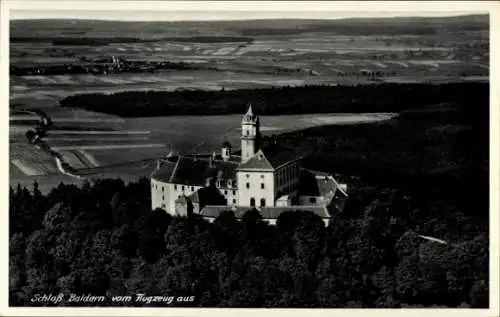 Ak Baldern Bopfingen im Ostalbkreis, Fliegeraufnahme, Schloss