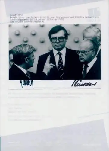 Foto Vereidigung von Helmut Schmidt zum Bundeskanzler, Bundespräsident Richard Stücklen