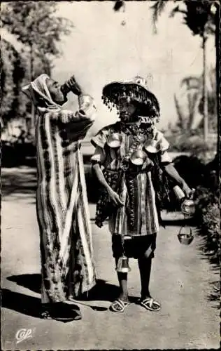 Ak Scenes et Types, Porteur d'Eau, Maghreb, Wasserträger