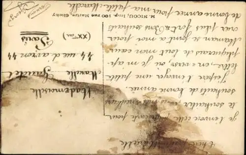 Ak Drei weiße Katzen, Tisch