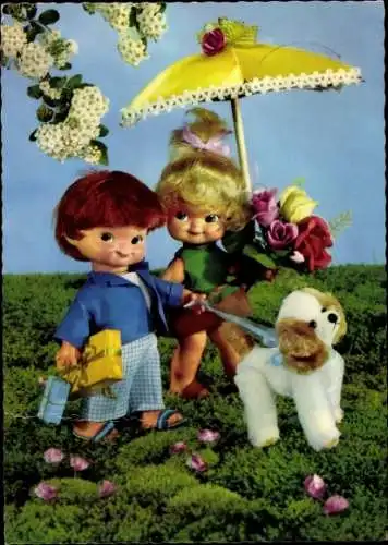 Ak BYJ Puppen beim Spaziergang und Gassi gehen, Hummelwerk Spielwaren Oeslau