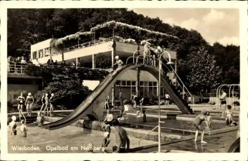 Ak Wiesbaden, Weltkurstadt, Opelbad am Neroberg, Wasserrutsche