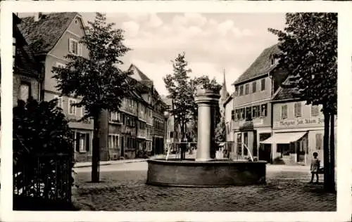 Ak Bensheim an der Bergstraße Hessen, Brunnen am Hospitalplatz 