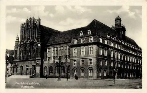 Ak Frankfurt an der Oder, Rathaus, Totalansicht