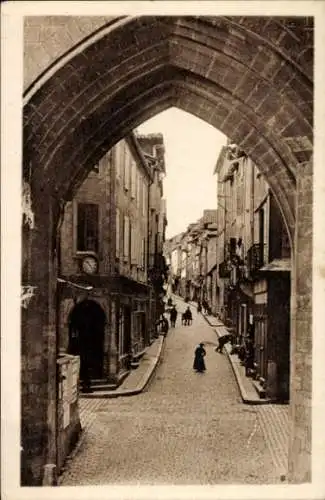 Ak Villefranche de Rouergue Aveyron, Rue Durand de Montlauzeur