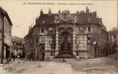 Ak Besançon les Bains Doubs, Brunnen, Place de l’Etat-Major